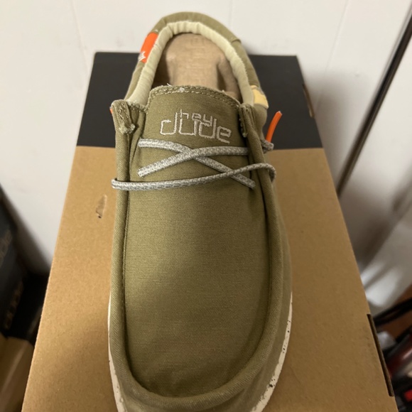 Hey dude Wally washed kalamata - Picture 2 of 2